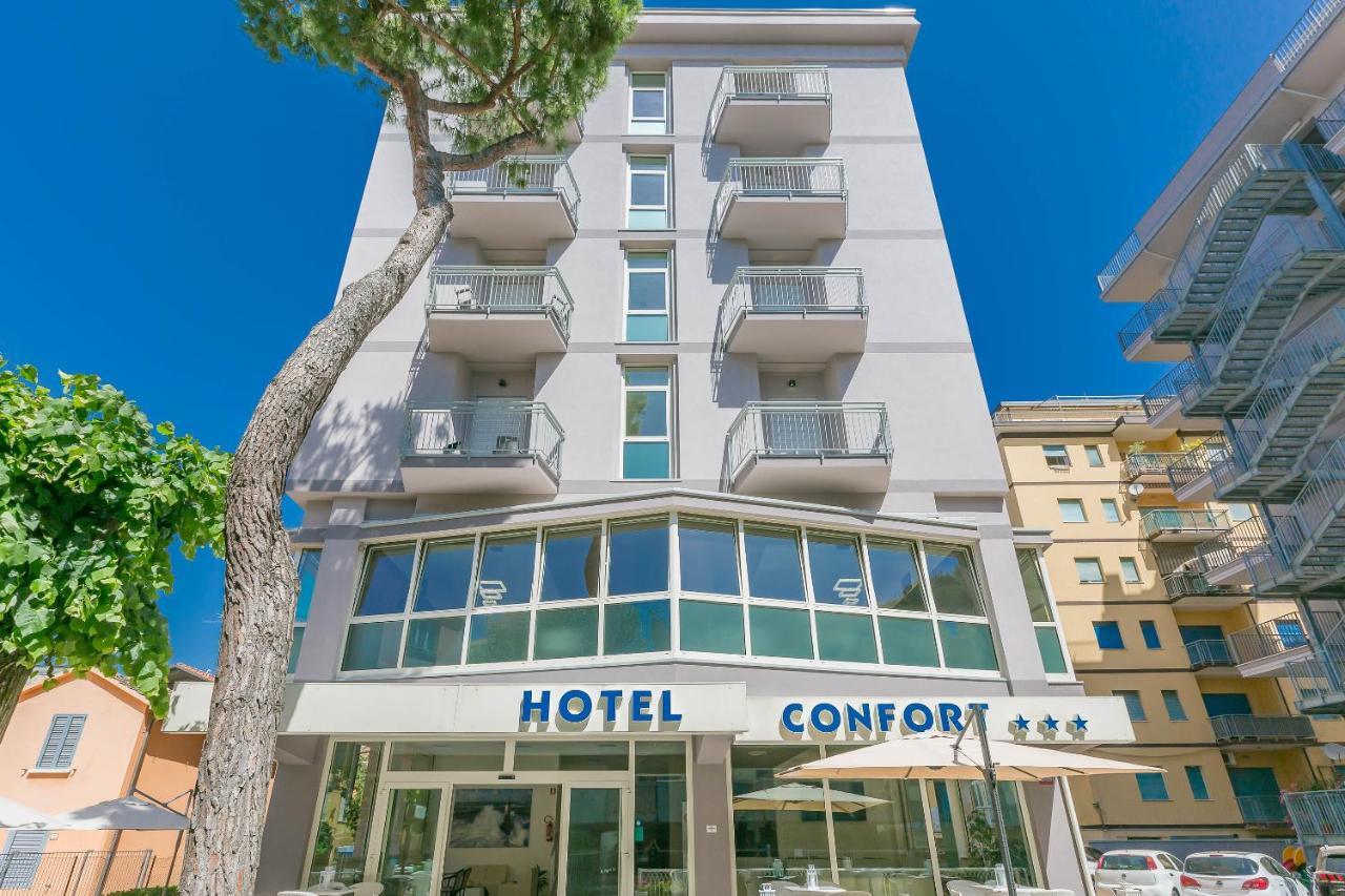 Hotel Confort Римини Экстерьер фото
